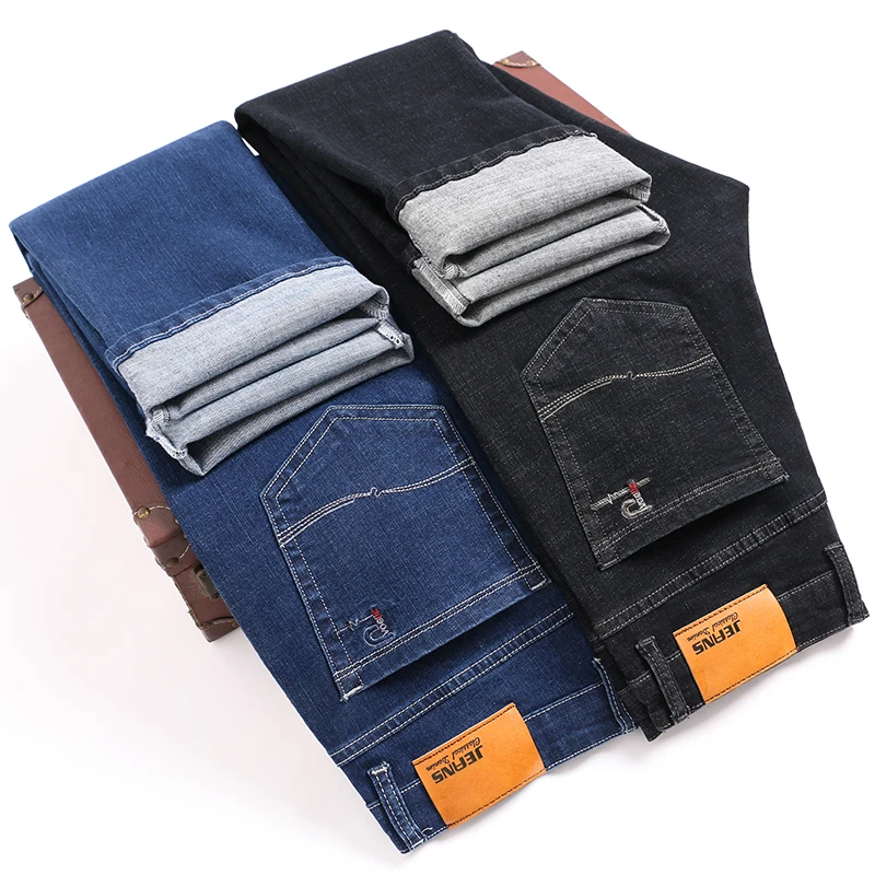 Мужские джинсы с эффектом потертости зауженные прямые из мягкого хлопка