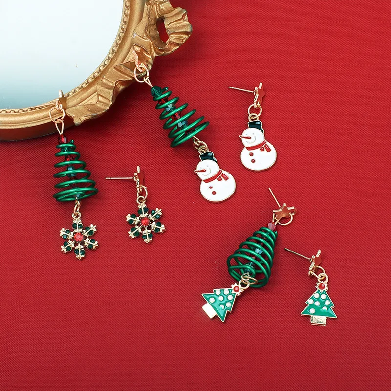 

Snowflake Christmas Tree Snowman Earrings Christmas Dress Wearing Earring Combination Fashion Asymmetrical Design Christmas Gift