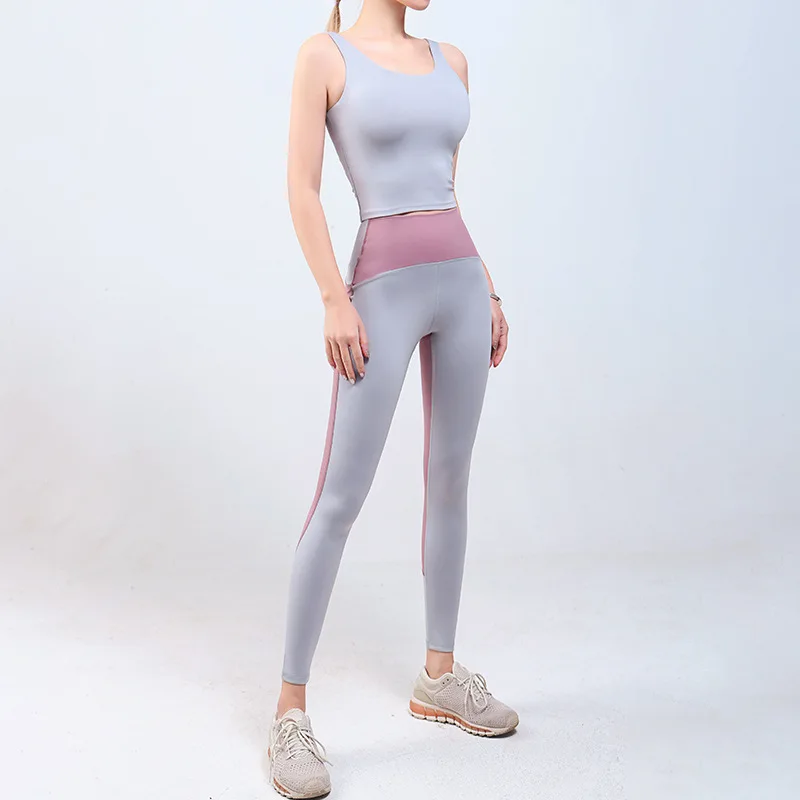 

The New Sports Fitness Yoga Dress Women Gathered High-bounce BRA Hit High-waisted Peach Pants Two-piece Set