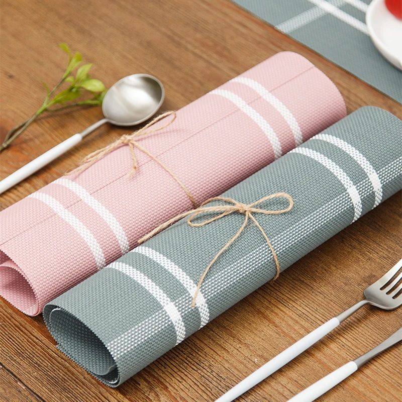 Набор из 4 ковриков для обеденного стола виниловые термостойкие моющиеся