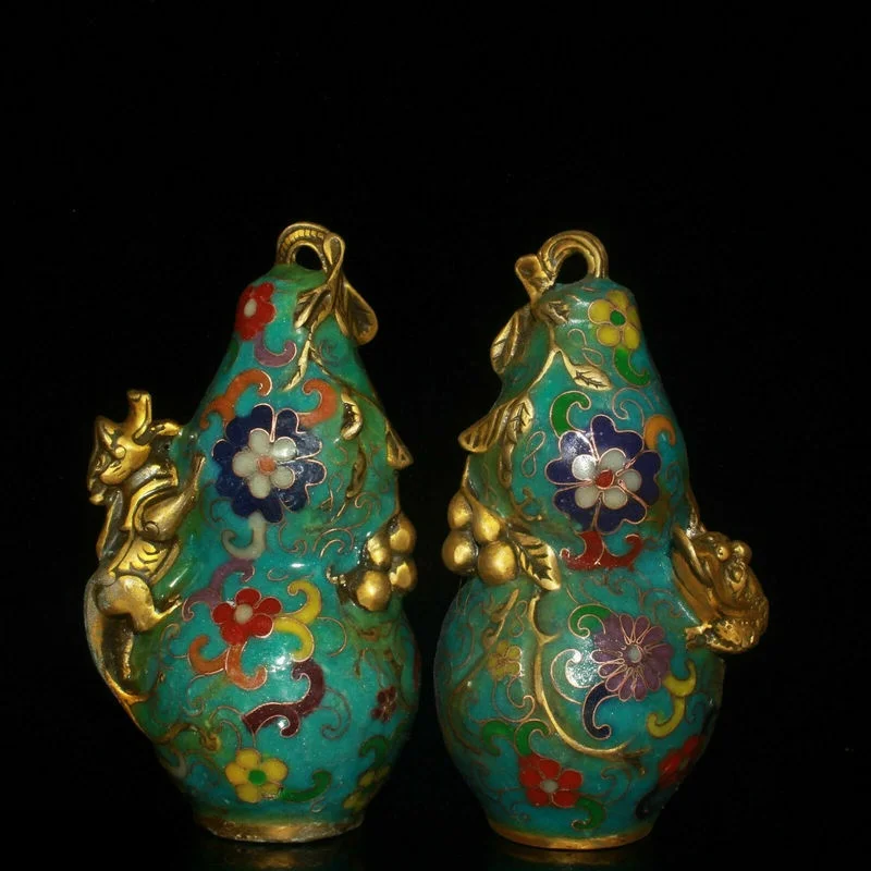 

A Pair Chinese Exquisite Gold Plating Pure Copper Cloisonne Blue Pinching Gourd Ornaments Iiving Room Decoration Home Gift