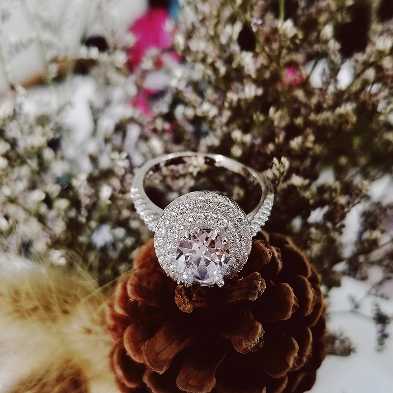 Женское кольцо из серебра 925 пробы с овальной огранкой | Украшения и аксессуары