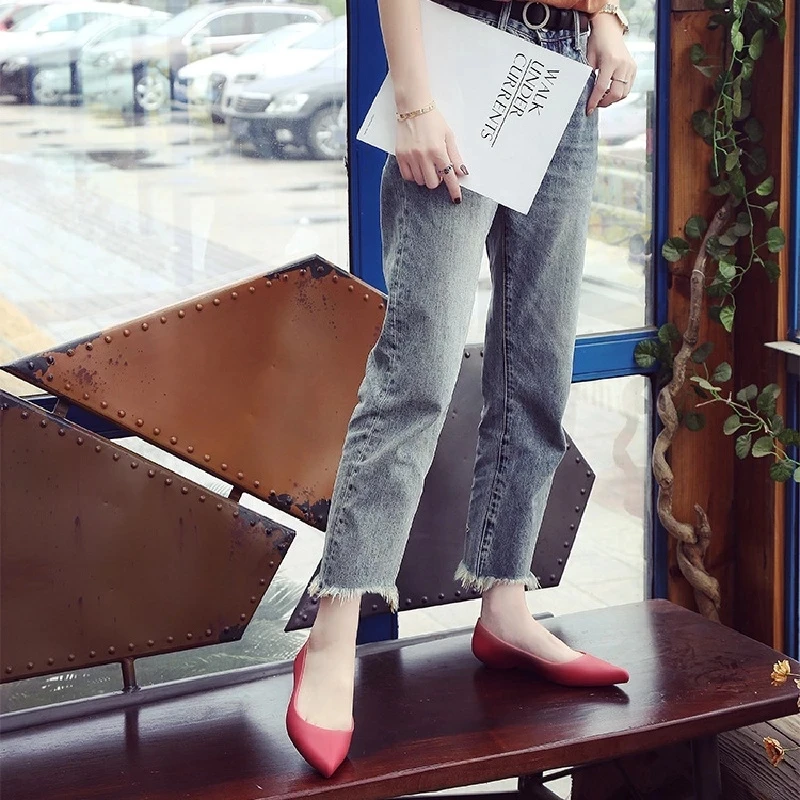 Women Pointed Toe Flat Spring Ladies Slip on Office Career Red Shoe Shallow Female Casual Fashion Comfortable Jelly Shoes