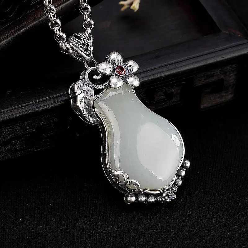 

Original Retro S925 Silver Plum Vase National Style Hetian Jade White Jade Retro Personality Female Sweater Chain Pendant P