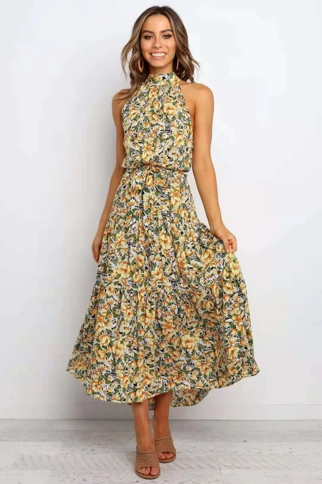 

2021 wave printed neck strap dress