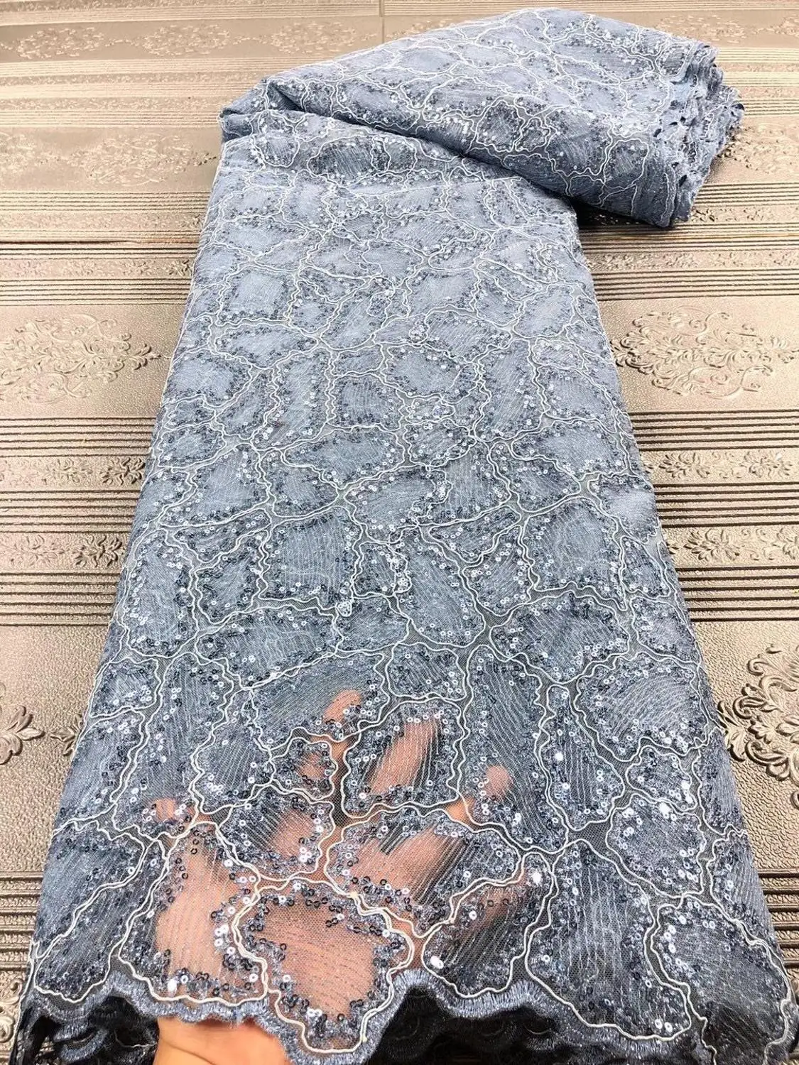 

African Lace Fabric 2020 gold High Quality Lace Nigerian Lace Fabric With sequins Tulle French Lace For Women Dress