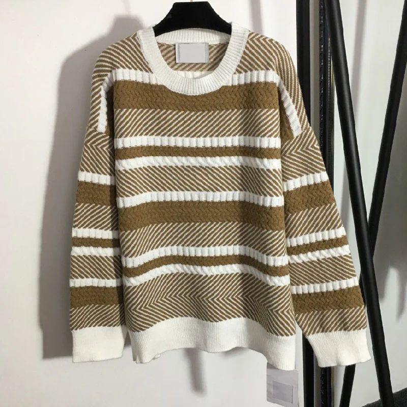 

2021 Luxury Design Women's new knitted sweater fashion slim temperament contrast striped sweater round neck long sleeve sweater