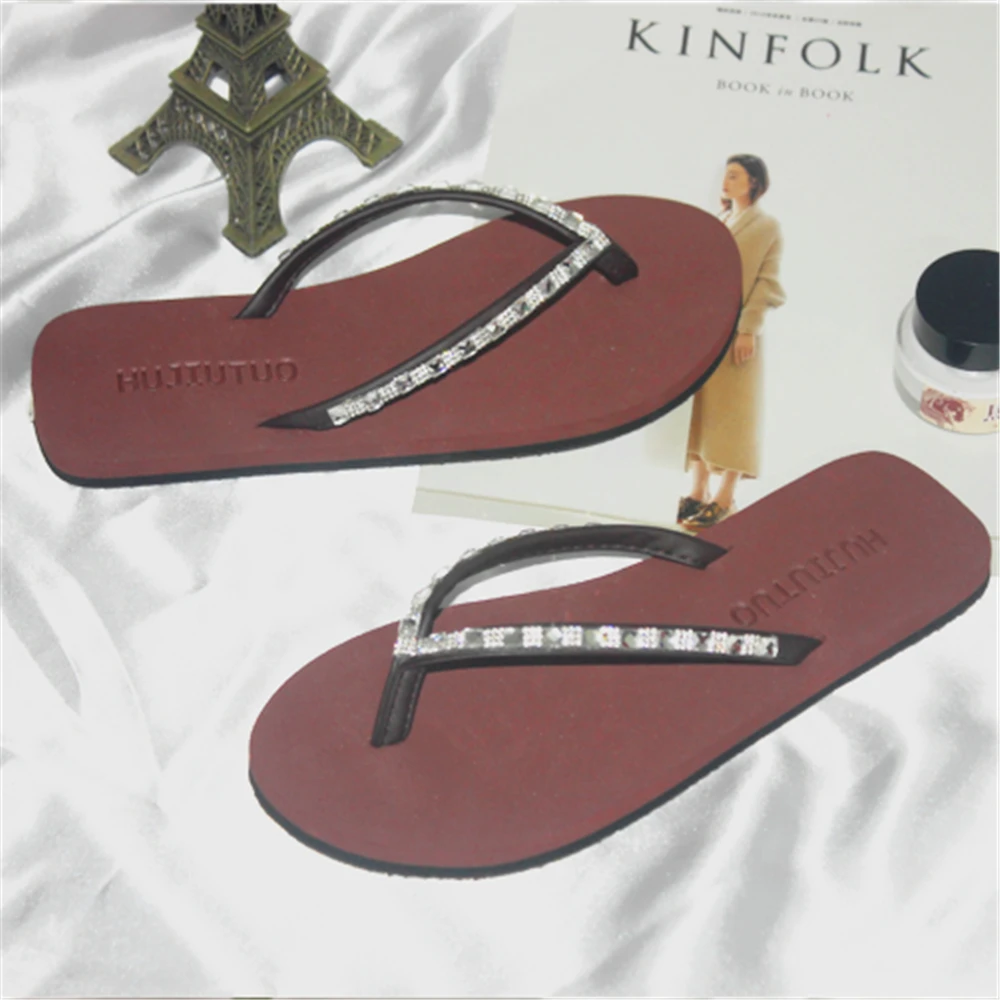 Женские сандалии на плоской подошве простые шлепанцы в Европейском стиле для