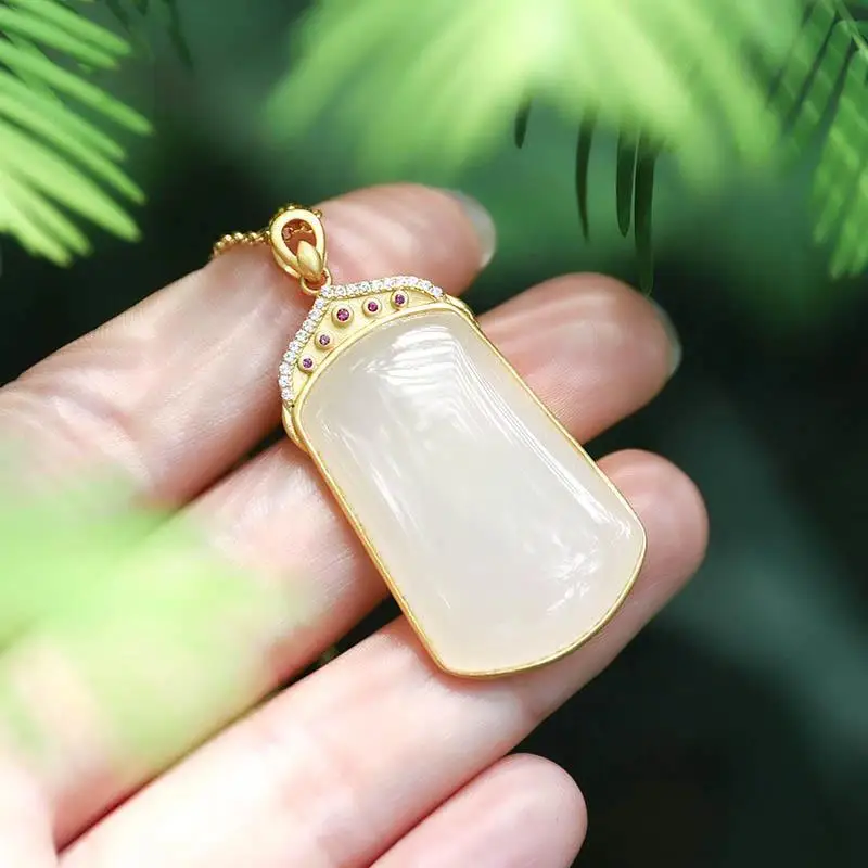 

[Le Ting Tune] Natural Hetian Jade White Jade Lucky Pendant Female Pendant 925 Sterling Silver Safe Jade Necklace