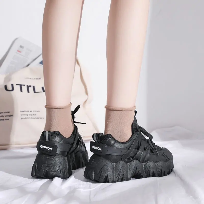 

Black White Sneakers Women 2021 Spring Casual Chunky Sneakers Fashion Lace Up Dad Shoes Tennis Basket Ladies Platform Footwear