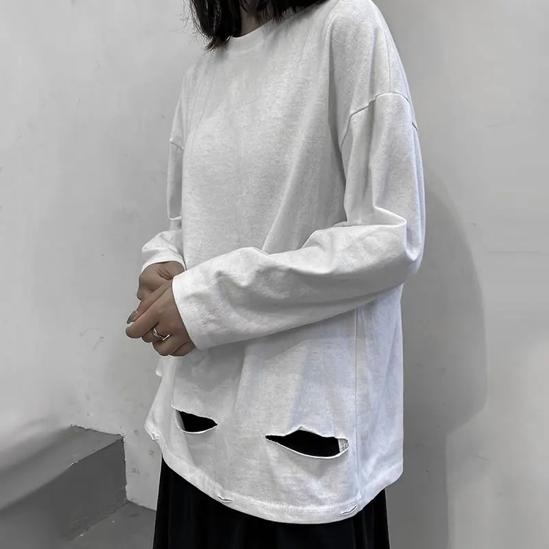 

XITAO Hole Casual T Shirt Women Trendy Fashion New Style O Neck Collar Long Sleeve Pullover Match All Loose Solid Color DZL2643