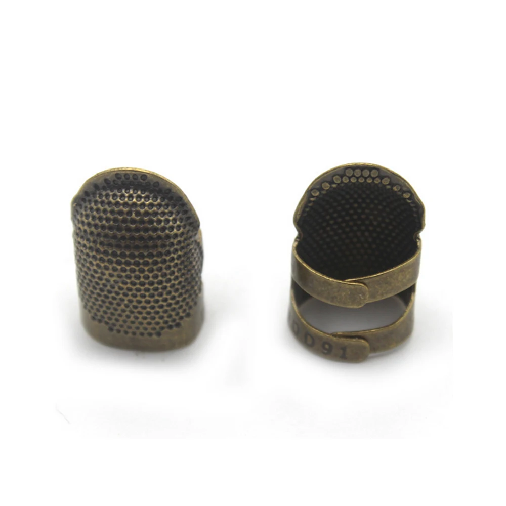 

1PCS Retro Finger Protector Thimble Ring Handworking Needle Thimble Needles Craft Household DIY Sewing Tools Accessories