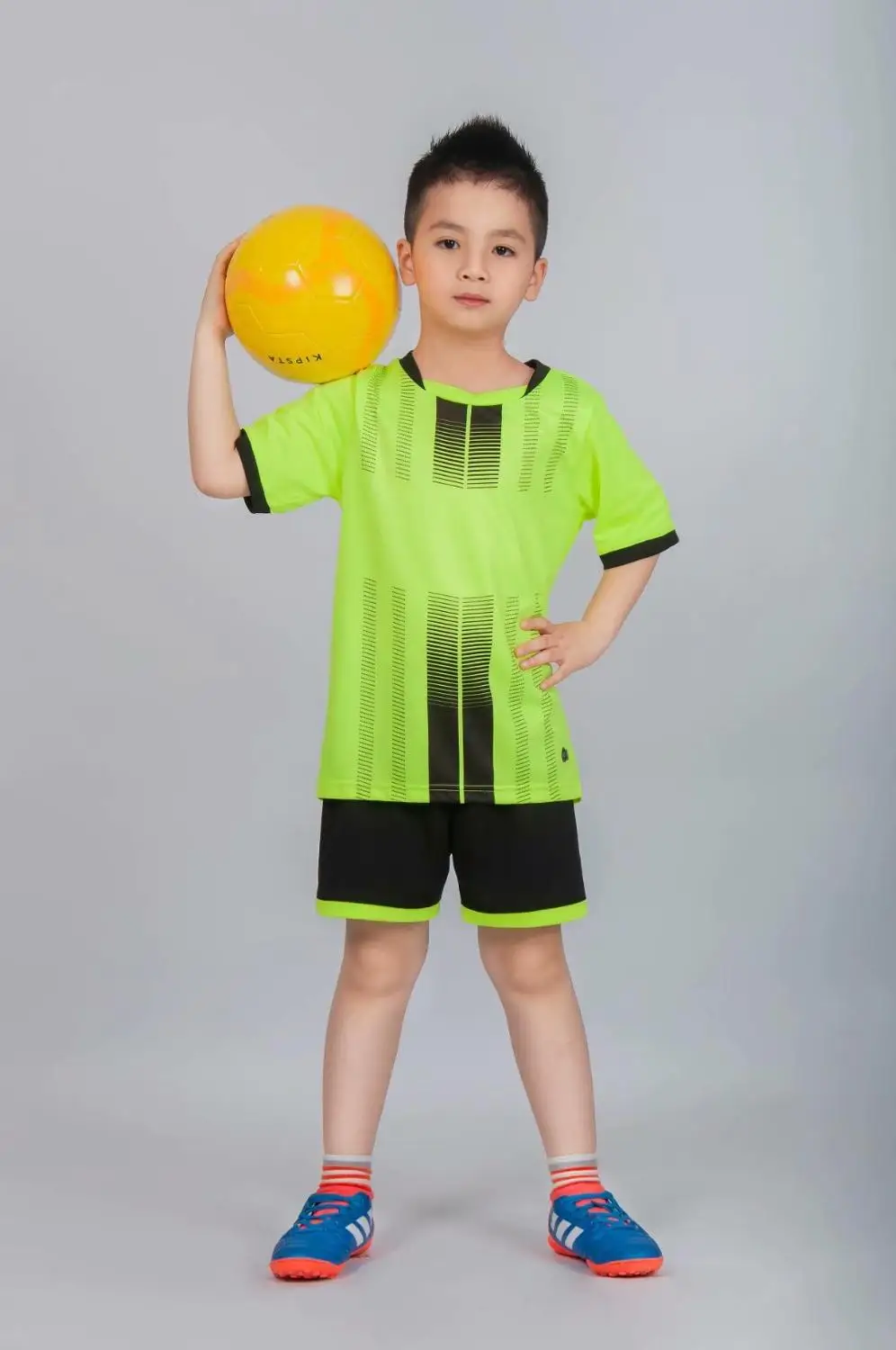 Футбольные майки для взрослых и детей комплекты одежды мальчиков девочек