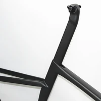 new sl7 high quality 700c disc brake road bicycle frames bsa bottom bracket suitable for di2 group carbon road bike frame