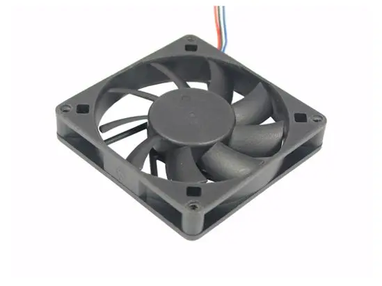 3-проводной охлаждающий вентилятор для сервера ADDA AD0812XB-D93GP S DC 12V 0.38A 80x80x15 мм |