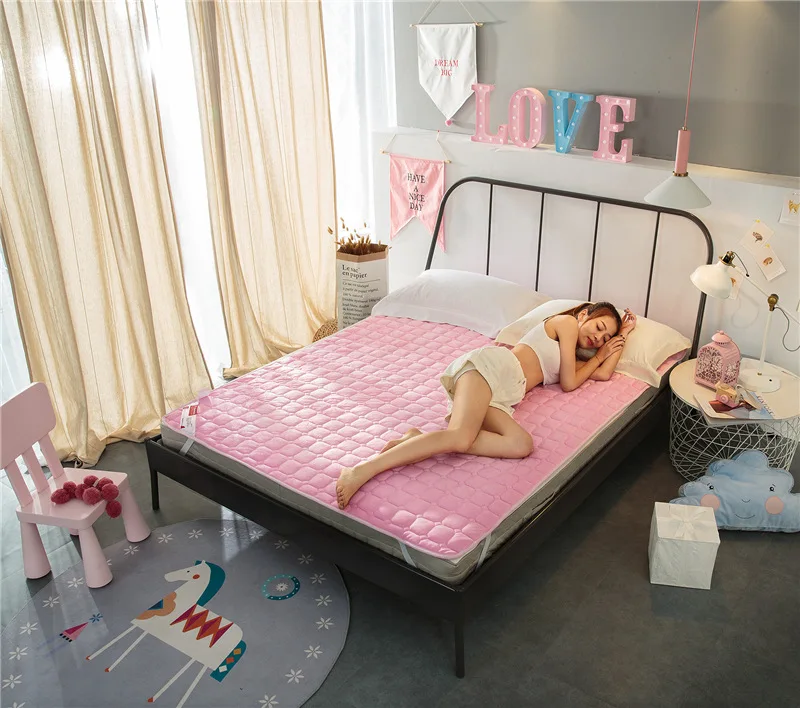 Фланелевые прокладки для кровати стеганые матрасные машинная стирка