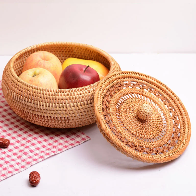 

Плетеный ротанговый поднос для фруктов с крышкой домашние конфеты закуски кофейный столик для рабочего стола для гостиной креативное хран...