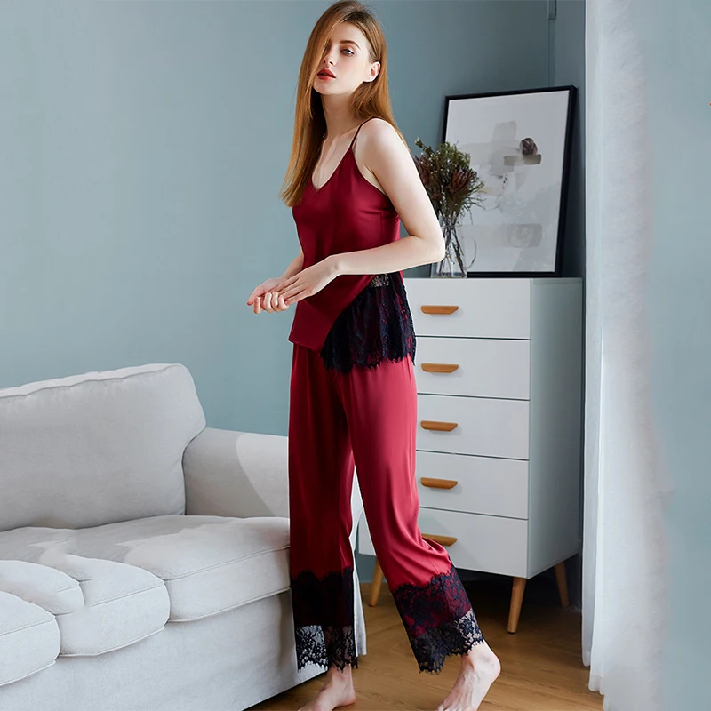 New High-End Spring And Autumn Simulation Silk Ladies Suspenders Pajamas Trousers Suits Home Service Lace Sexy Underwear