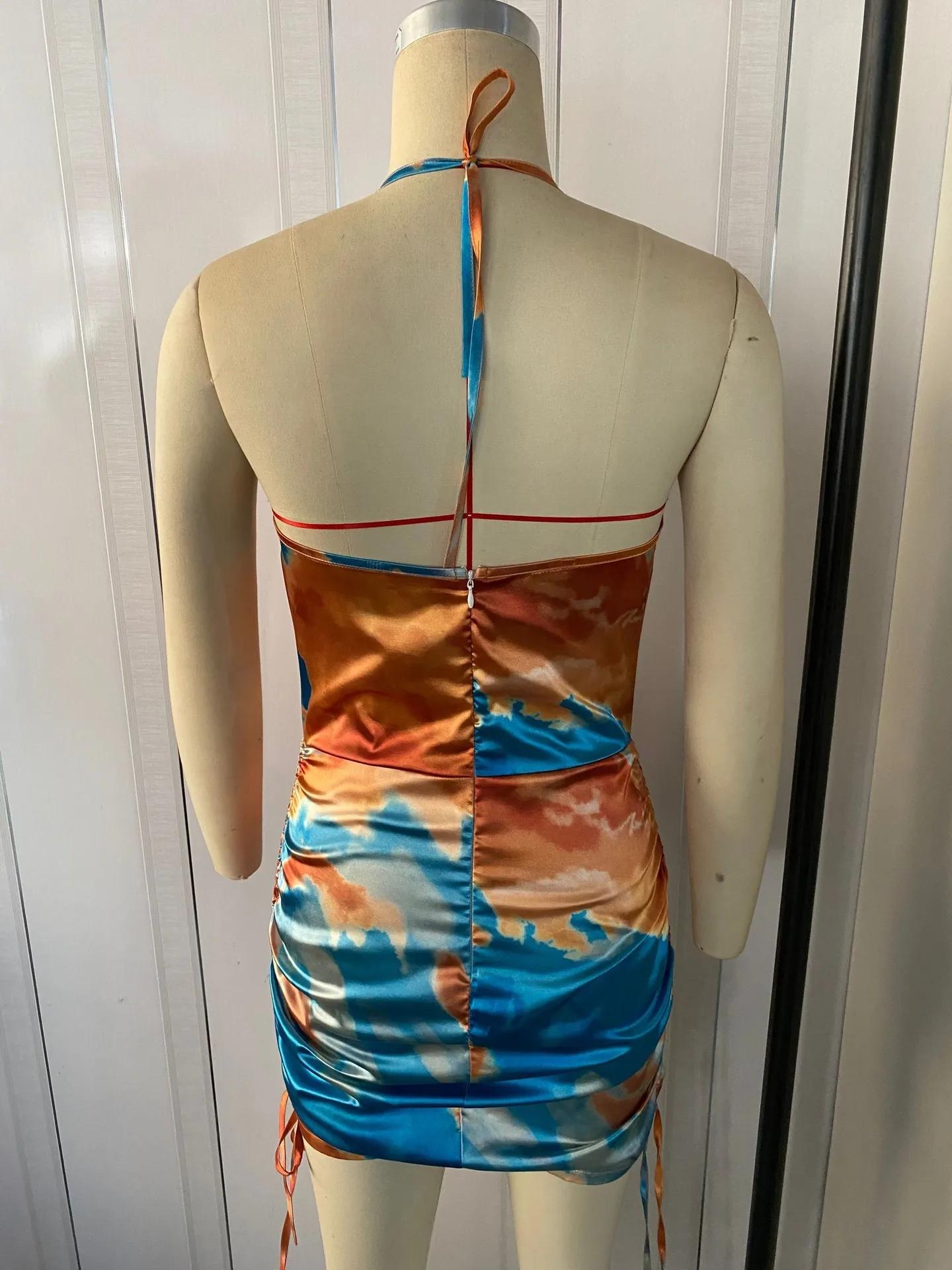 

Spring Summer Tie Dye Print Women Dress Spaghetti Strap Sleeveless Side Bandage Drawstring Sexy Bodycon Night Club Dresses 2021