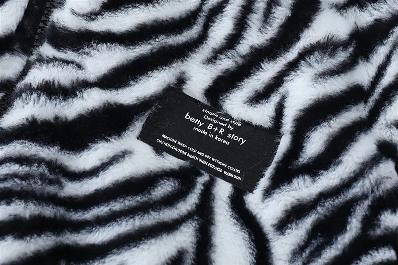 PERHAPS U Women White Black Faux Fur Jacket Outwear Zipper Warm Thick Zebra C0462