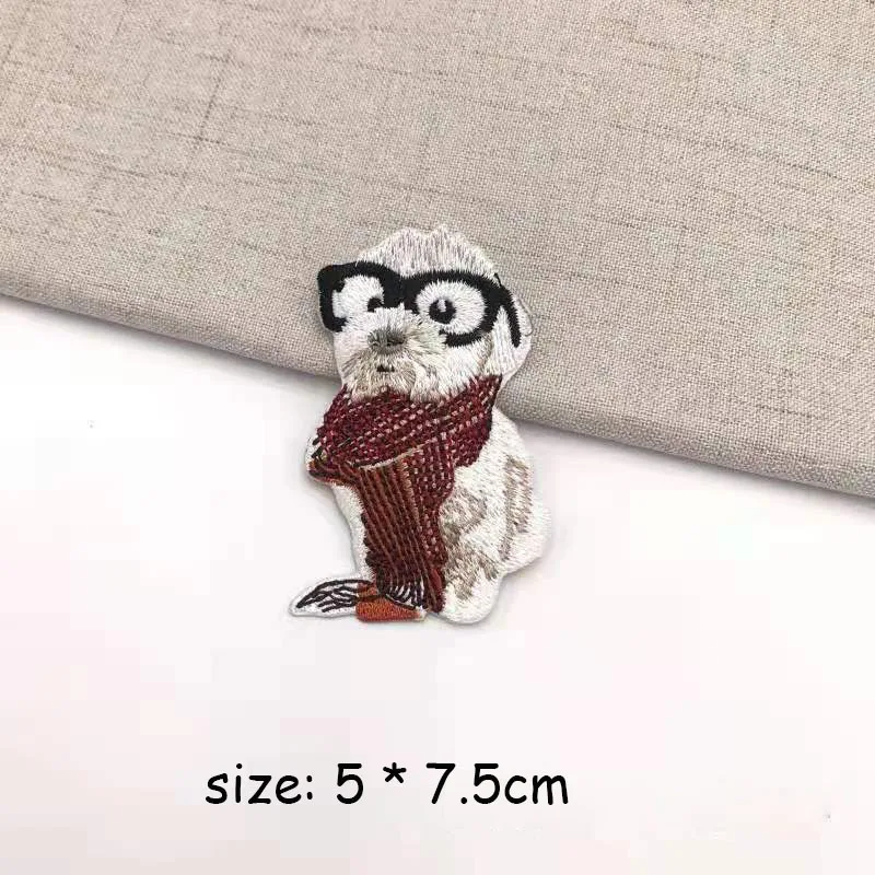 

Cartoon cute little animal cat and dog clothing embroidery patch DIY T-shirt backpack hat decoration badge hole ironing patch