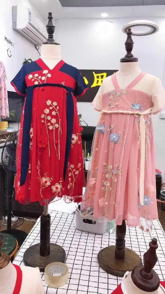 

Китайское традиционное национальное платье для девочек, этническая вышивка, цветок, ханьфу, детские кружевные сетчатые наряды, одежда для в...