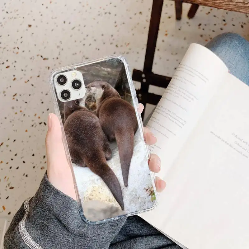 

Cute Animal otter Phone Cases Transparent soft For iphone 5 5s 5c se 6 6s 7 8 11 12 plus mini x xs xr pro max