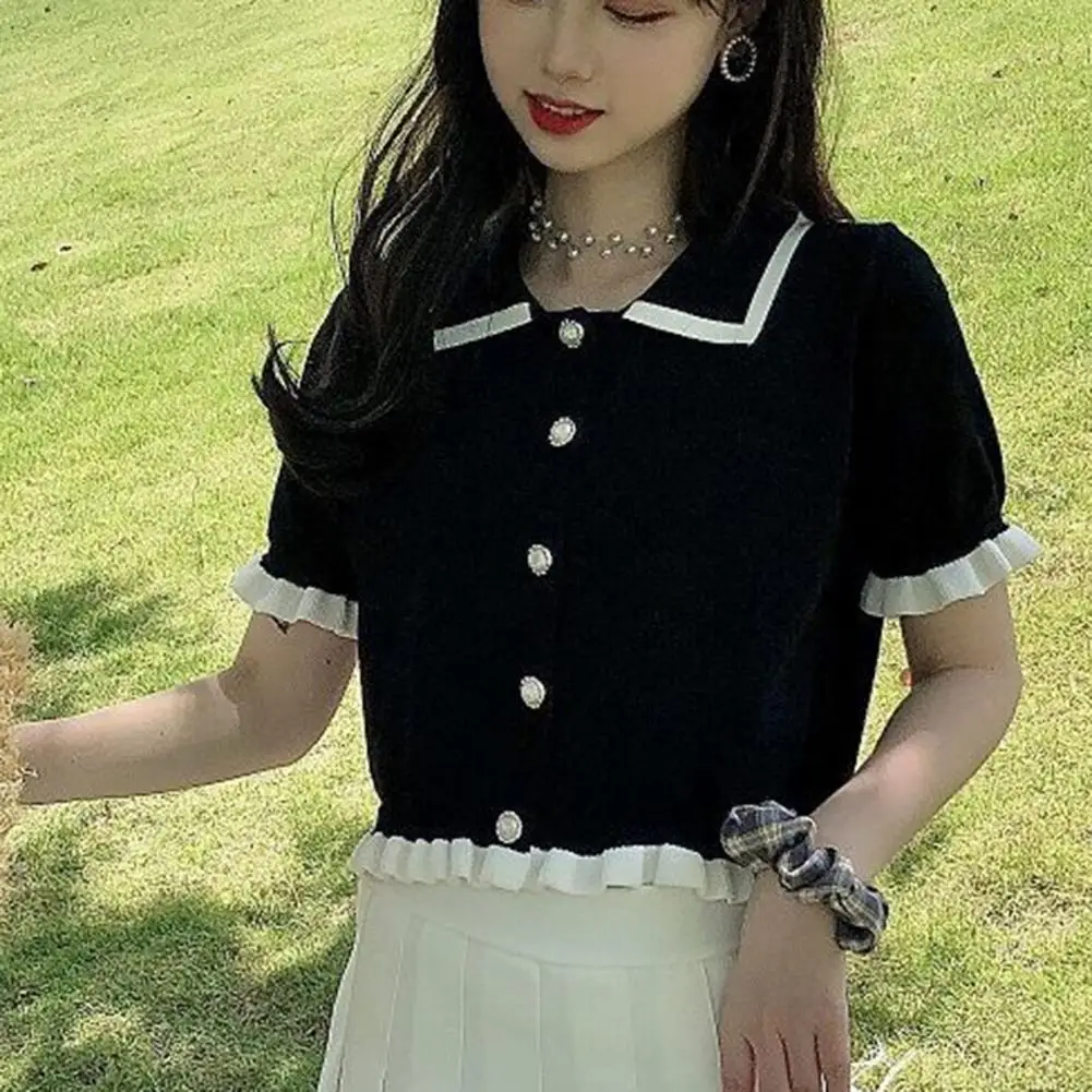 

Women Turn Down Collar Faux Pearl Buttons Short Sleeves Knitted Cardigan Ruffles Tops