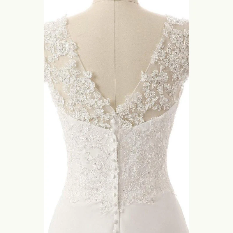 2021 Real Sample On Sale Summer Beach Lace Sleeveless Bridal Wedding Dresses V Neckline Gowns for Bride Back Out Beaded | Свадьбы и