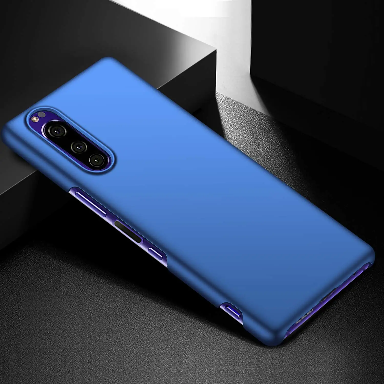 Чехол для Sony Xperia 5 ультратонкая жесткая задняя крышка из поликарбоната матовый