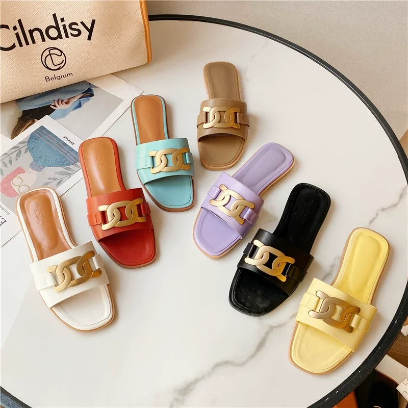

Women's Slippers Flat bottom Summer 2021 European And American Metal Buckle Flat Heel Holiday Beach Leisure Sandals And Slippers