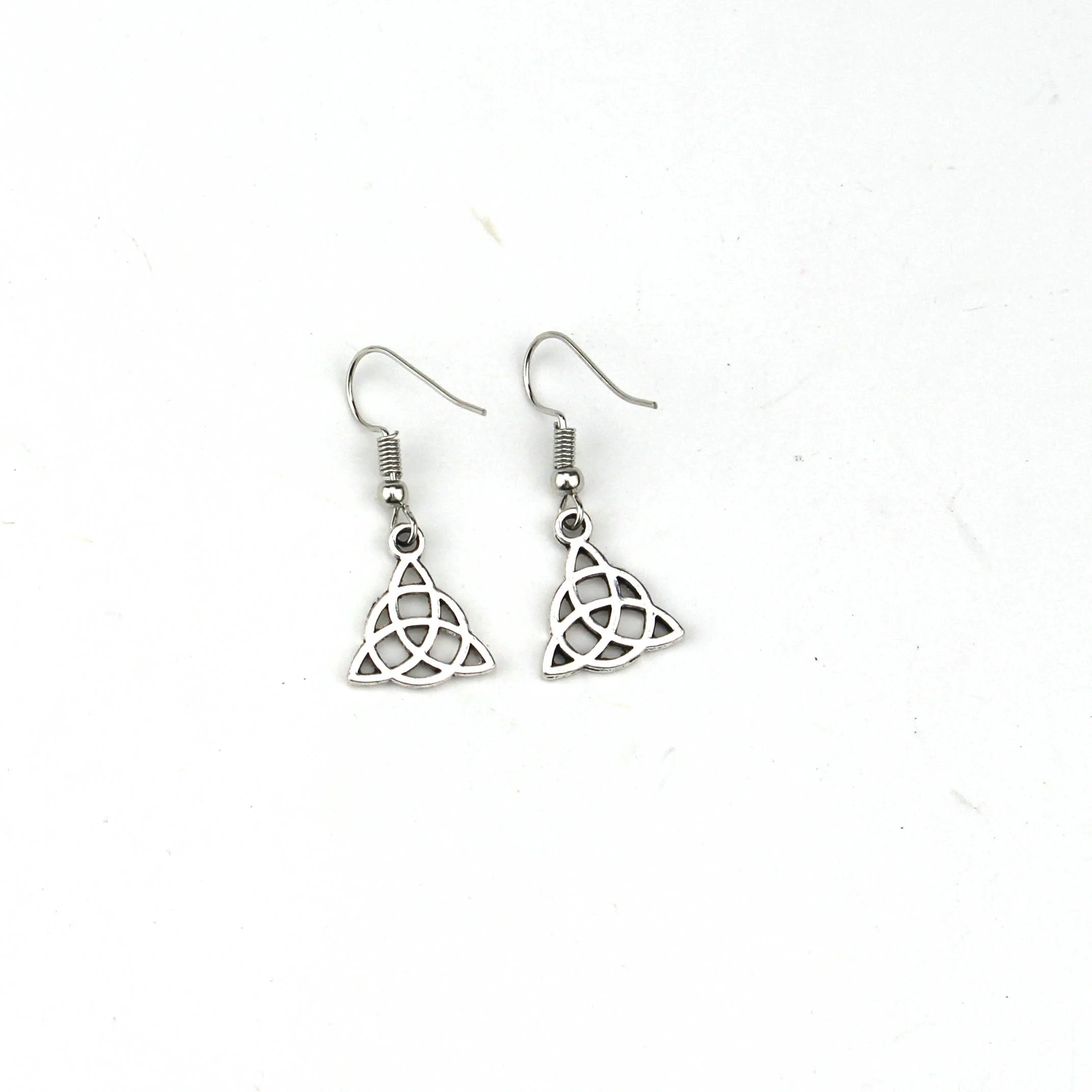 Винтажные серьги с узлами Троицы, сплав, ирландский кельтский узел, Очаровательная Подвеска Бижутерия, Висячие Серебряные Крючки, серьги-капли - Окраска металла: E079