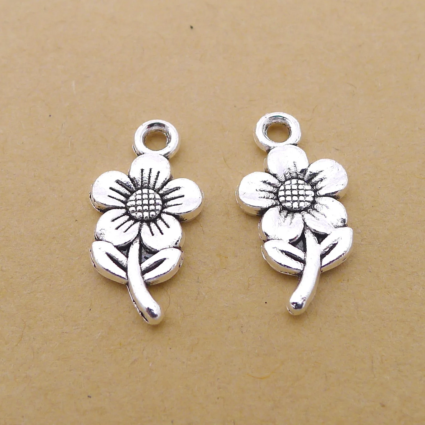 

Charm for making jewelry 10pcs 21x11mm antique silver color Flowers charms