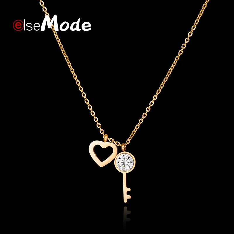 Ожерелье ELSEMODE с подвеской в форме сердца и ключа из циркония золотого цвета