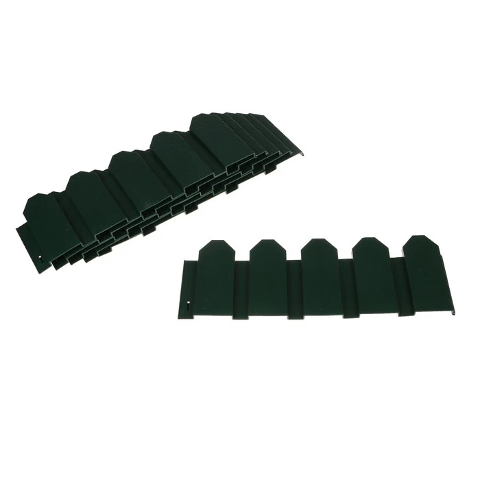 Ограждение декоративное 18 × 300 см 6 секций пластик Дачник |