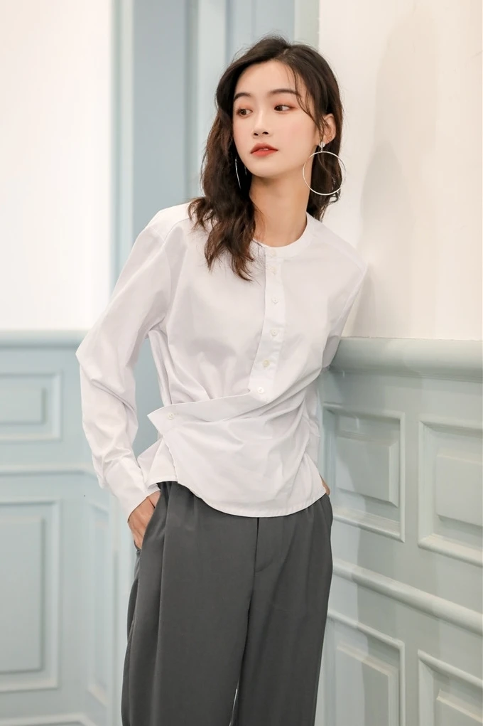 

2020 new spring and summer fashion women clothes round neck vintage cross pleated short shirt female blouse V027