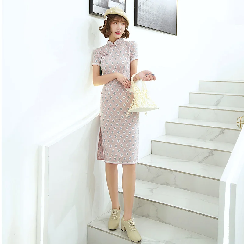 

Minglan S-Plus 3XL Chinese Women Lace Qipao Sexy Spilt Cheongsam Mandarin Collar Novelty Chinese Dress Elegant