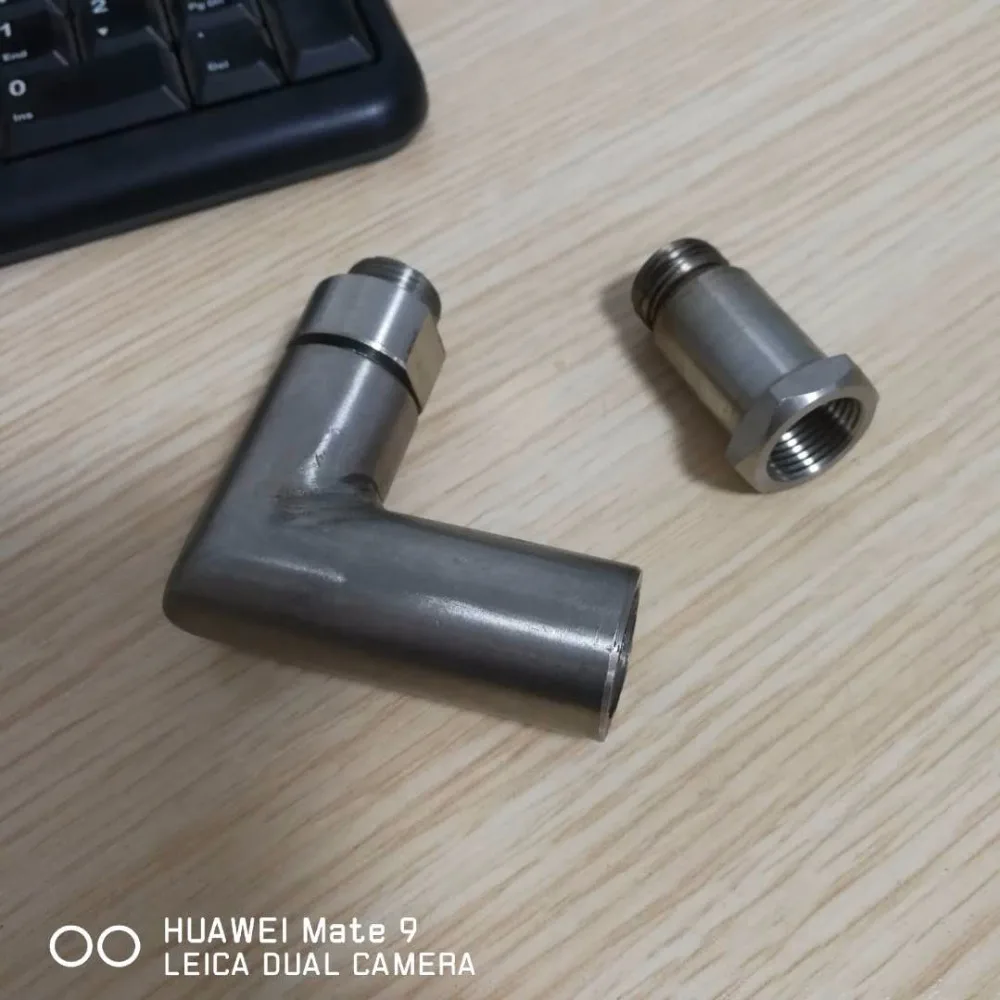 Выхлопной O2 датчик кислорода угловой удлинитель разделитель 90 градусов 02 bung