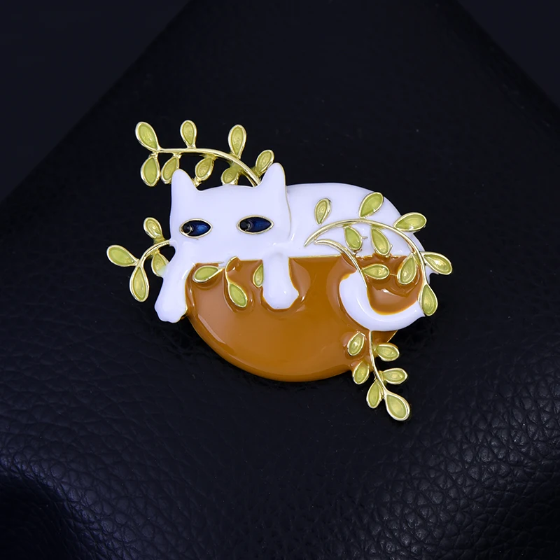 

Fashion all-match kitty brooch high-end female cute Japanese couple corsage fat cat badge pin buckle with accessories