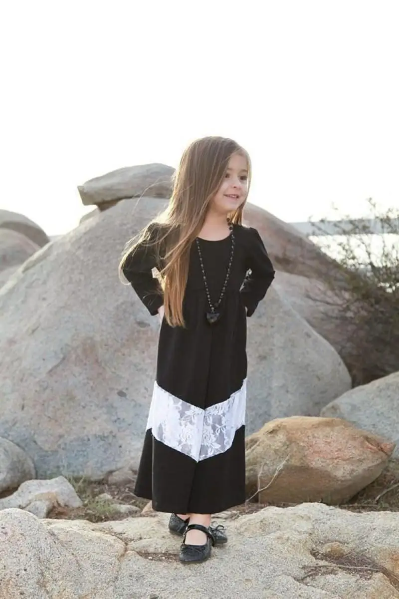 

Family Matching Outfits European And American Lace Stitching Skirt Parent-Child Clothing Mother And Daughter Long-Sleeved Dress