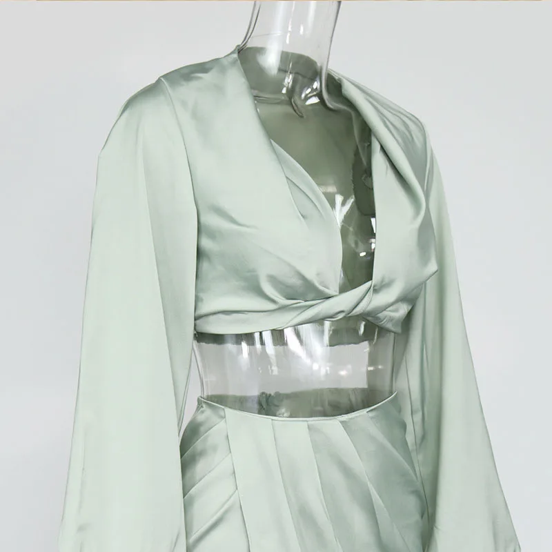 

2021 summer 2-piece set satin new women's beach suit women's cropped top shirt sexy suit split long skirt matching pleated skirt