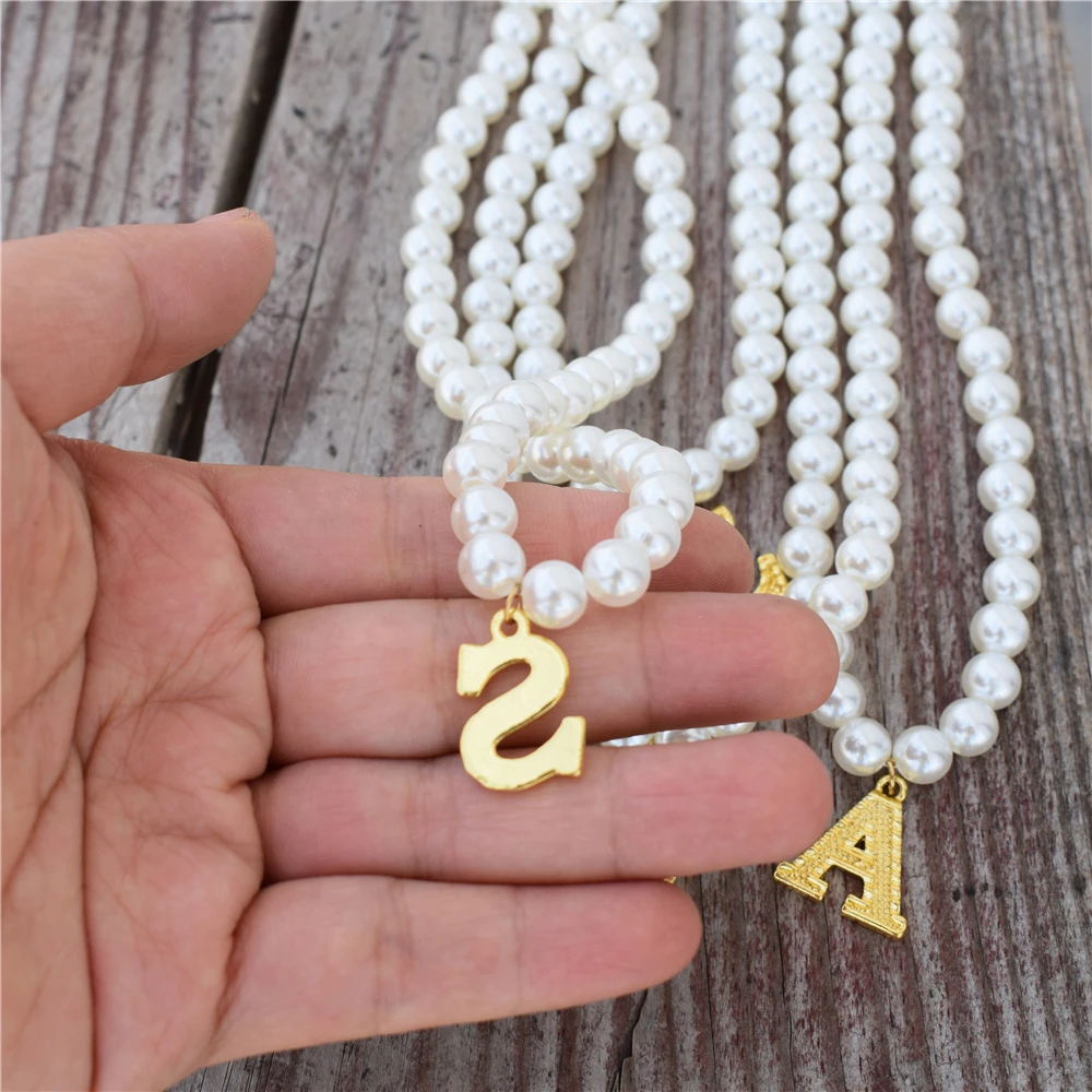 

Vintage Letter Necklace for Women Simulated Pearl Chain Choker Initial Letter Pendant Chain Wedding Jewelry Bridesmaid Gifts