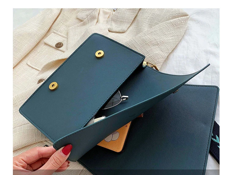 

Vintage Messenger bag Handheld Frosted bag Women New Version of Joker Shoulder Slung Fashion Broadband small Square bag T122504