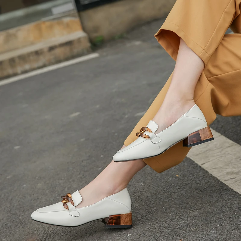 Туфли-лодочки женские из натуральной кожи высокий каблук 22-25 см украшение