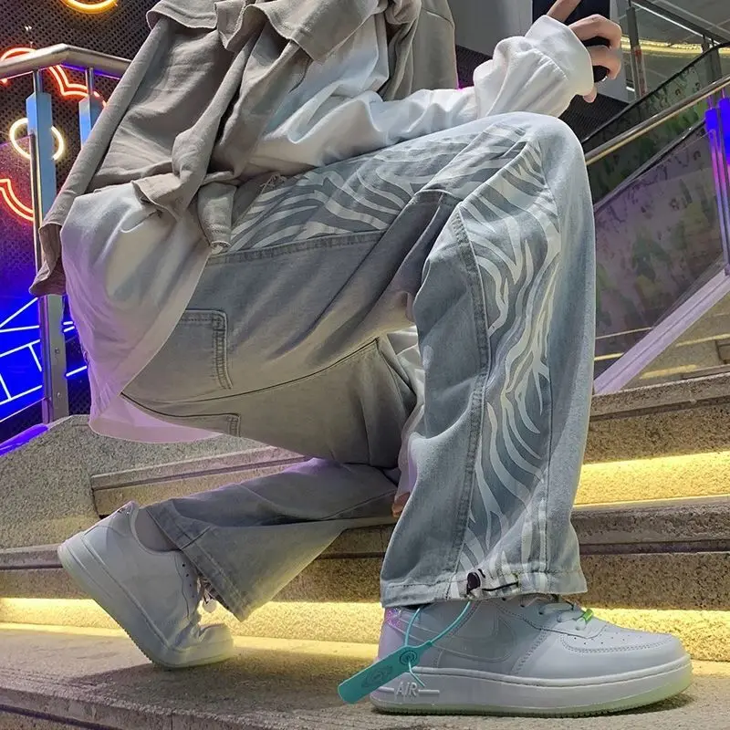 

Goth printed jeans men trousers 2021 spring autumn new Korean fashion hip-hop high street style straight wide-leg jeans trend