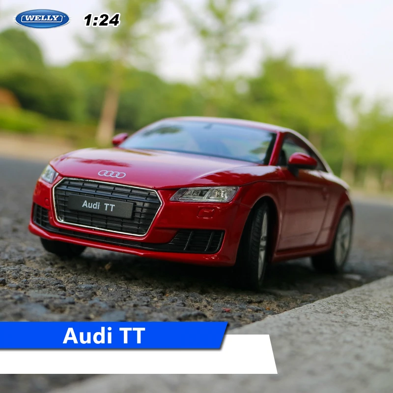 Audi TT Welly 1:24 Audi R8 V10 TT автомобиль сплав модель автомобиля моделирование автомобиля украшение коллекция Подарочная игрушка Литье под давлением модель игрушка для мальчиков - Цвет: Audi TT