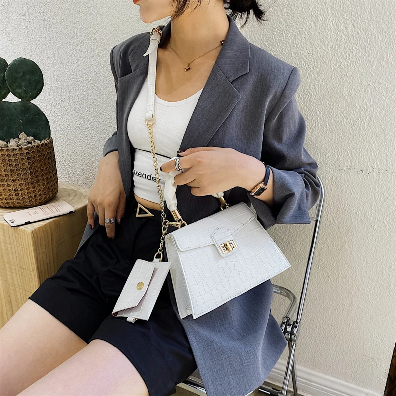 

Retro High Quality Handbag Solid Color Shoulder Bags for Women 2021 Armpit Faux Leather Shoulder Totes Small Ladies Clutch Bags