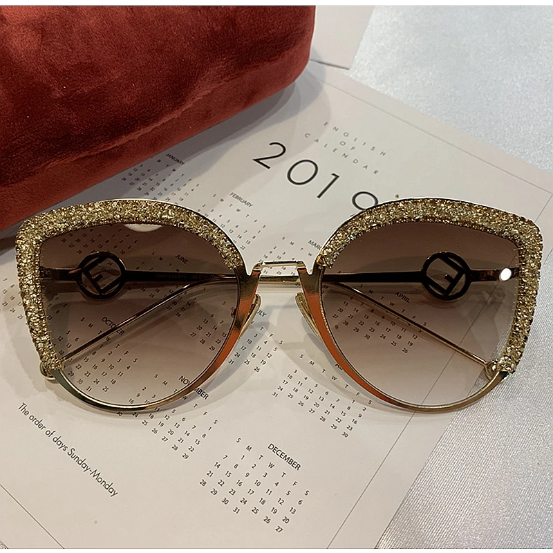 

2019 Women glasses Cat Eye Sunglasses Women Brand Designer Italy Fashion Luxury Sun glasses Female Gradient Eyewear Shades