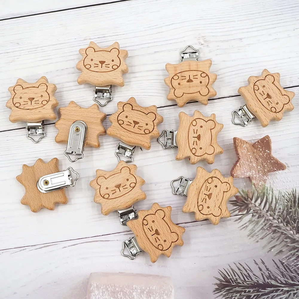 

Chenkai 50 шт. деревянный медведь автомобиль сердце птица слон круглая звезда зажимы BPA бесплатно для DIY Baby природа пустышка цепь подарки