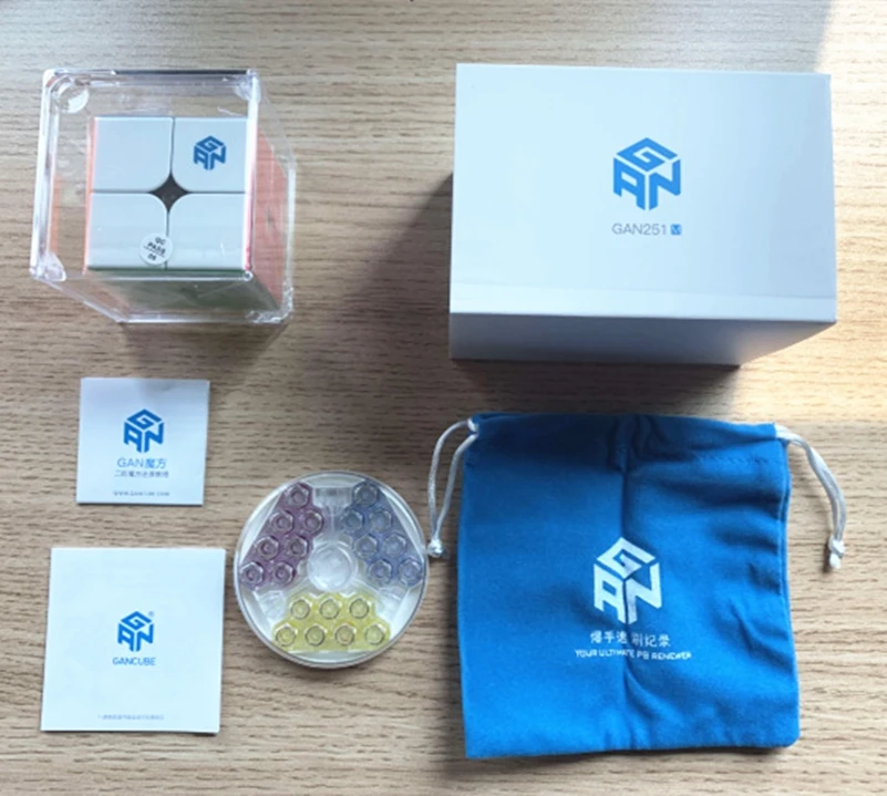 

GAN 251M Magnetic cube 2x2x2 magic cube GAN251 M 2x2 Magnet Speed Cube GAN 251 M puzzle cubo magico profissional gans cube